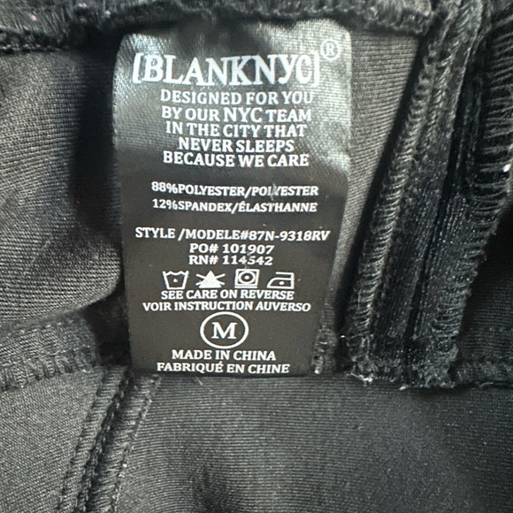 BlankNYC Anthropologie Moto Jacket Black Velvet Zip Front Women's Jacket Size M - Picture 11 of 11